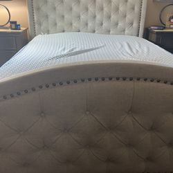 Queen Mattress Frame And Mattress