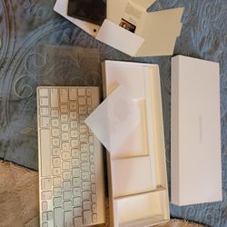 Apple Wireless Keyboard 