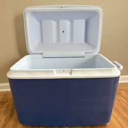 Rubbermaid Cooler - 56 Qt