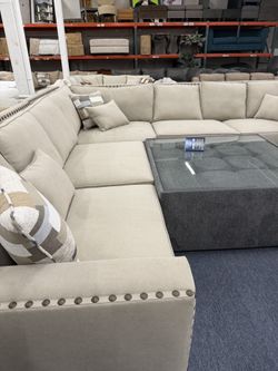 Seccionales // Sectionals Sofa In Stock// Disponibles 