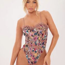Pretty Little Thing Floral Bodysuit 