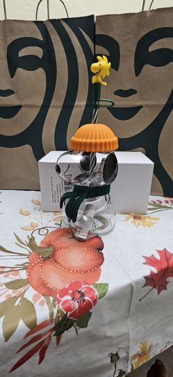 Starbucks Snoopy Glass Cold Cup with Straw