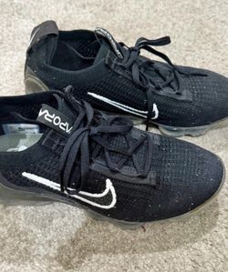Women’s Nike Flyknit Vapor Max
