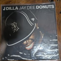J Dilla – Donuts
Vinyl LP