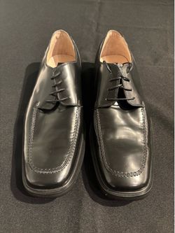 Kenneth Cole Men’s Dress Shoes - New