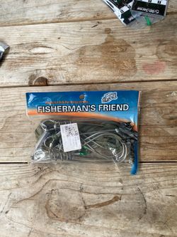Fishing rope to keep fish $8