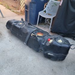 2019 Dodge Ram 3500 Diesel 32 Gallon Fuel tank