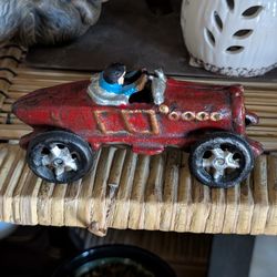 Vintage 1920s Cast Iron Race Car with Driver – Red with Gold/Silver Accents – 5" Long
