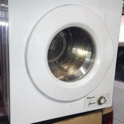 Electric Dryer Used Good Condition Need A Little Cleaner 