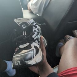 Black and white runners