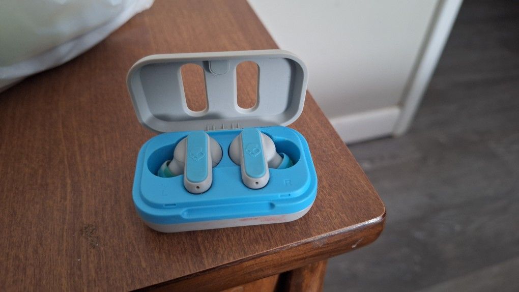 Skullcandy Earbuds