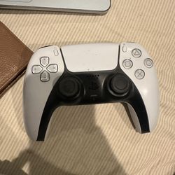 PS5 controller 