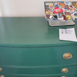 Refurbished Dixie Emerald Dresser 