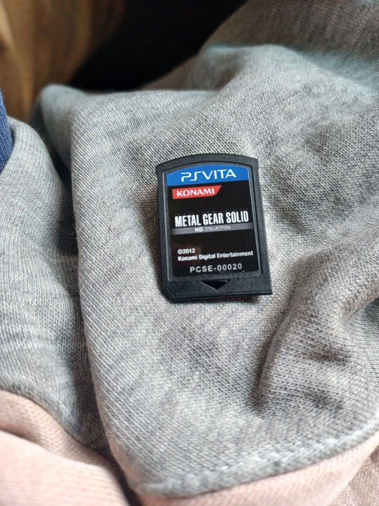 Metal Gear Solid HD Collection (Ps Vita) (Loose)