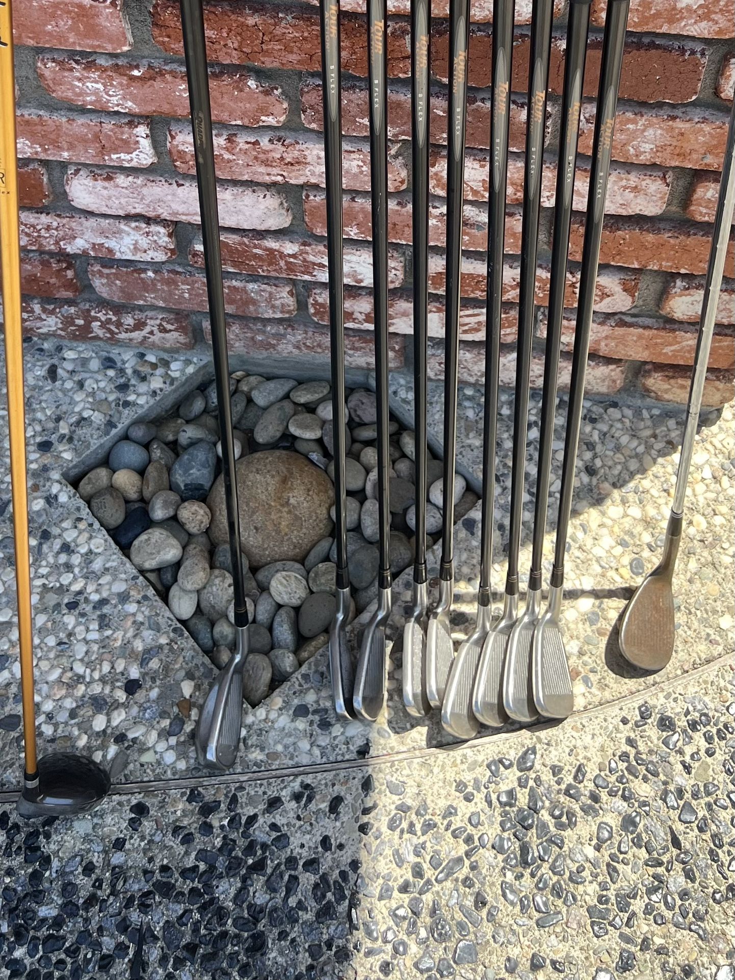 ⚫️🟡Complete Cleveland Golf Set + Extras-Excellent!🇺🇸