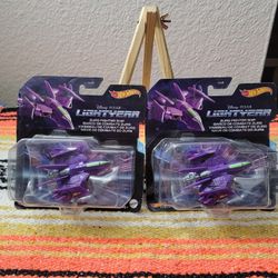 Hot Wheels Disney Lightyear Starships Zurg Fighter Ship 2022 New Release