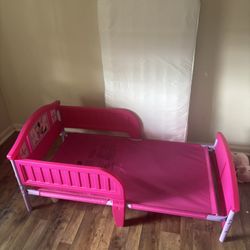 Minnie Mouse Toddler Bed 