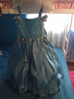 Girl party dress