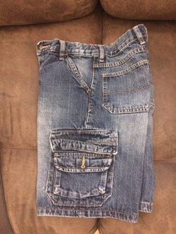 Boys wangler cargo shorts size 8