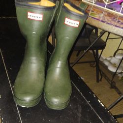HUNTER SZ 10 WOMANS RAIN BOOTS GD CONDITION 22 FIRM 