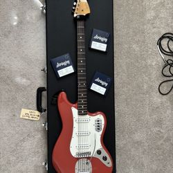 Fender MIM Bass VI With Hardshell Case And Strings