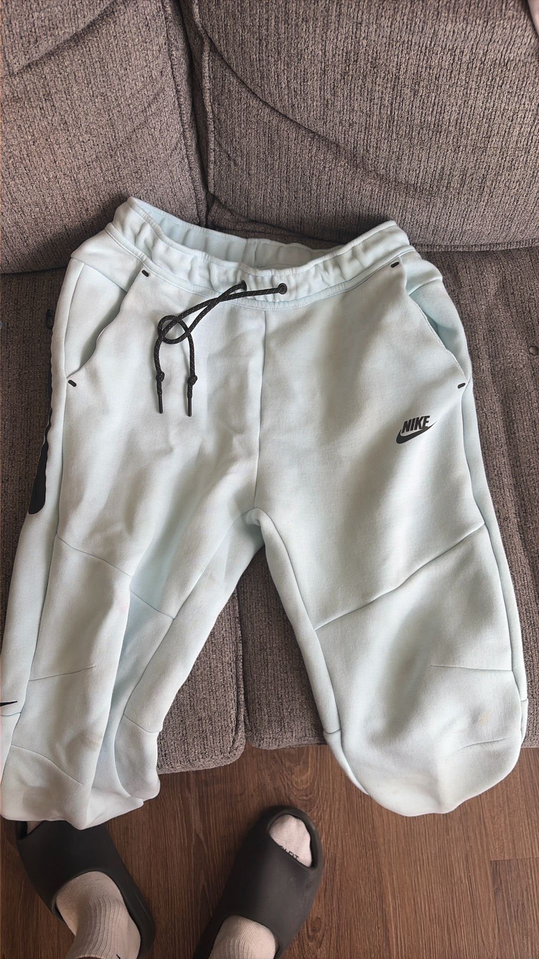 nike tech sweats