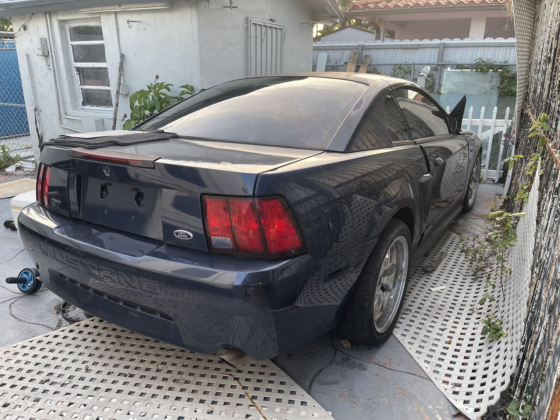 2001 Ford Mustang