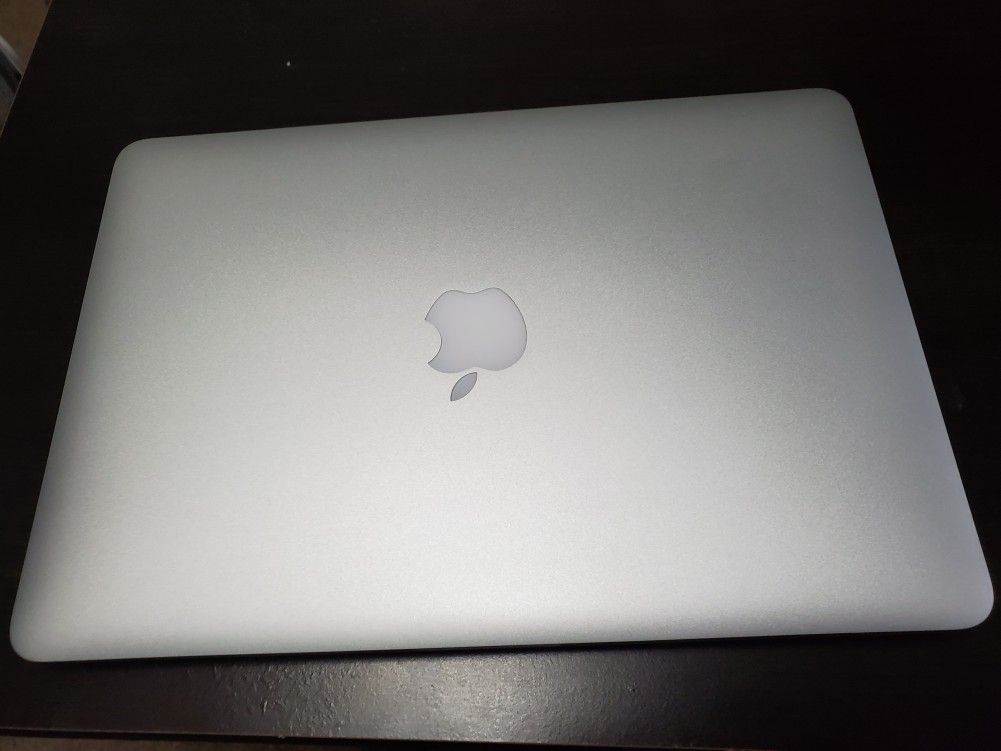 MacBook Pro - Retina, 13", 2015