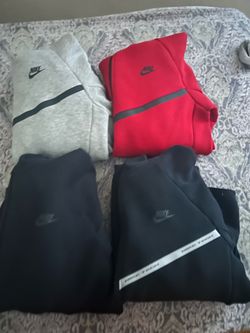 Nike tech
