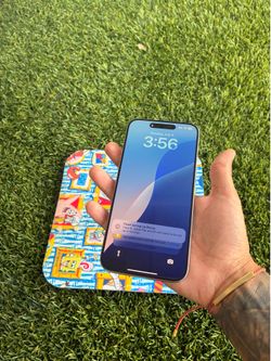 📱iPhone 15 Pro Max – 256GB | Unlocked | Natural Titanium