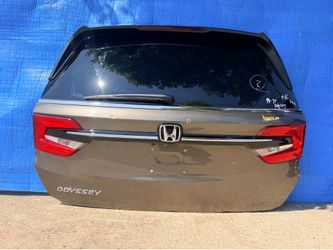 2019 2020 2021 2022 2023 2024 Honda Odyssey Tailgate.