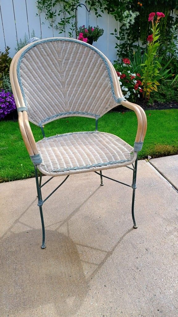 Pier 1 Chair