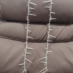 Plastic Iridescent Icicle Garland 9 Ft