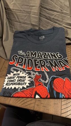 Spider-Man New Adult T-Shirt Size Large Tall