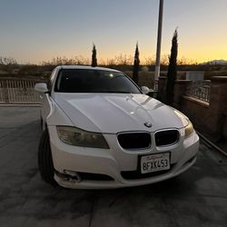 2011 BMW 3-Series Sedan