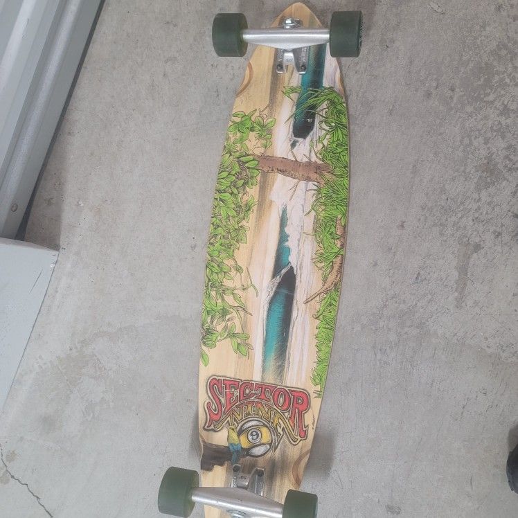 Long Skateboard