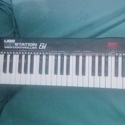 Midi Man Keystation 61 USB MIDI Keyboard Controller