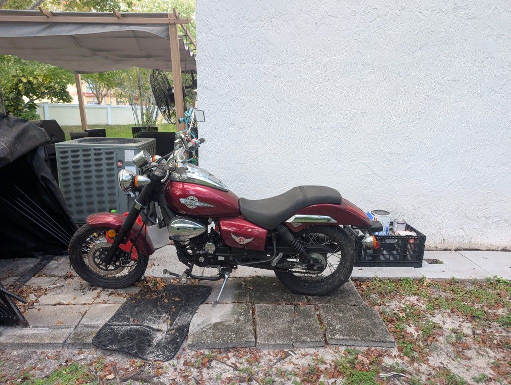 Motorcycle Dongfan 2019, 250cc