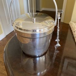 Antique Ice Bucket With Grabber