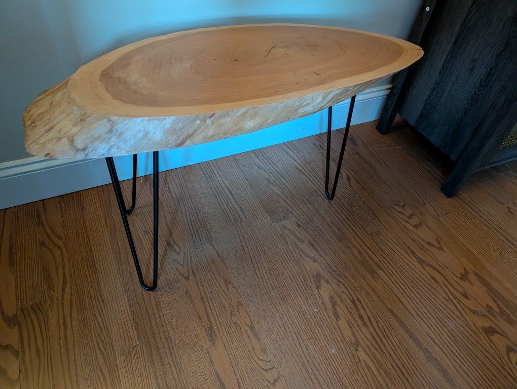 BEAUTIFUL OOAK Handmade Rustic Solid Live Edge Wood Side End Accent Coffee Table w/ Hairpin Legs