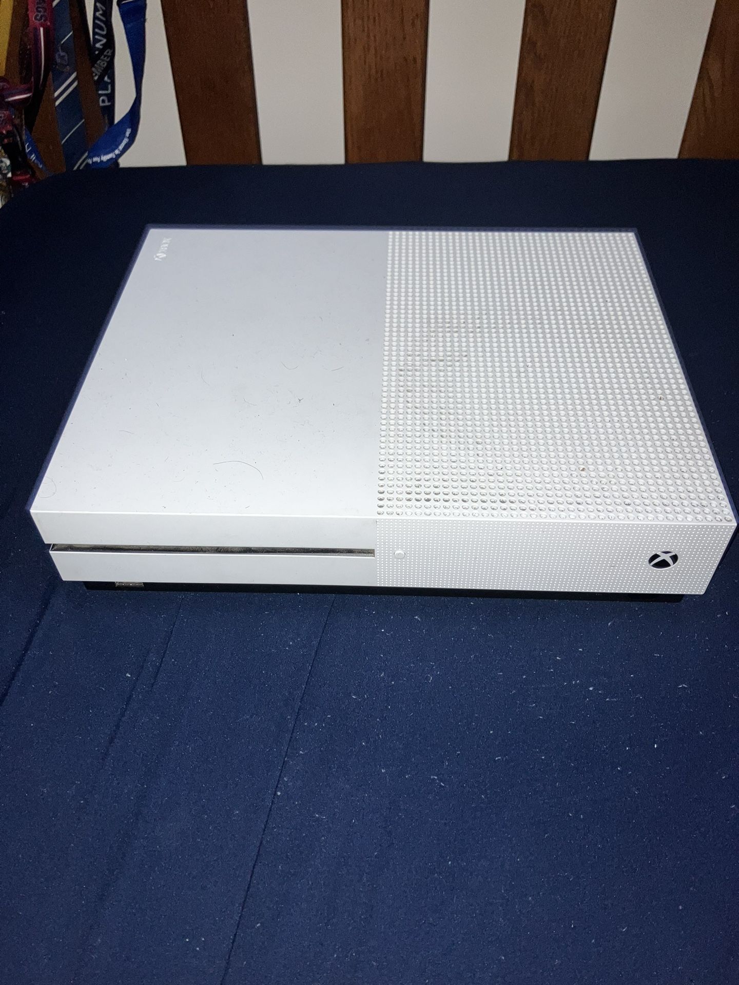 Xbox One S 500gb (just Console With Power Cord And HDMI)