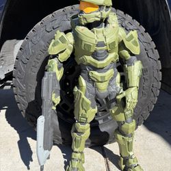 Rare 31” Master Chief Halo Figure 