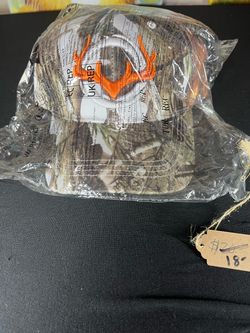 Hunting camo baseball cap