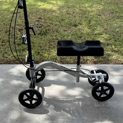 Knee scooter/walker