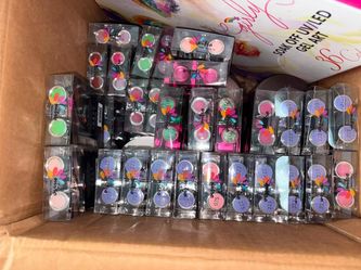 Uv nail polish