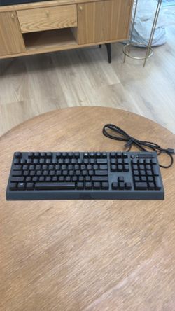 Razor BlackWidow V3 Gaming Keyboard (Retail: $130)