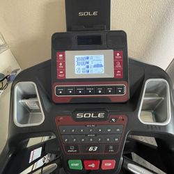 Sole F63