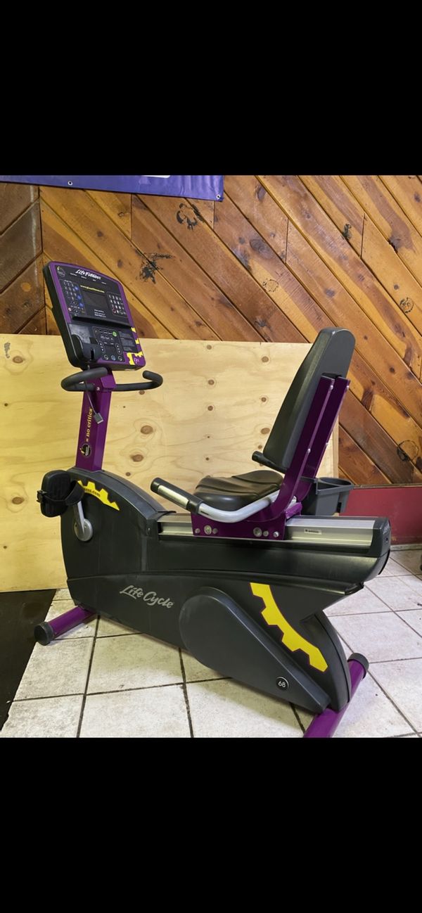 bikes at planet fitness