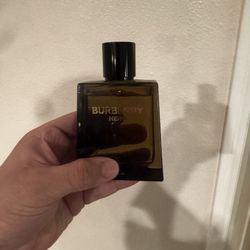 Burberry Hero Parfum Cologne