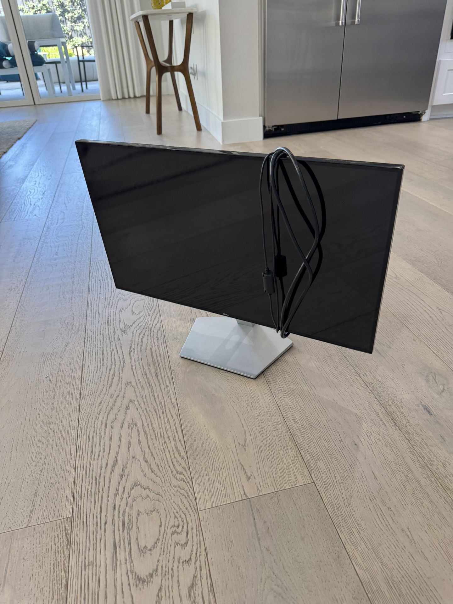 Dell 28” Computer Monitor